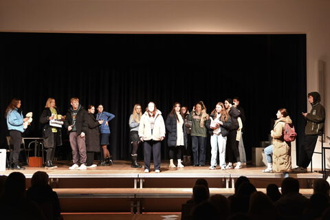 Darstellendes Spiel - Theateraufführung 4